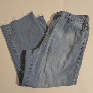 SHEIN Blue Relaxed Jeans with Classic Stonewashed Look